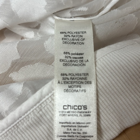 Chico's White Sheer With Flower Cut Out Look Jacket/Cardigan Size 1 - Picture 3 of 16